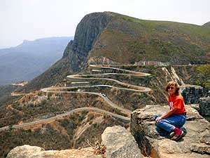 Angola/Leba-Pass: 1'845m hoher bergang zwischen Lubango und Namibe