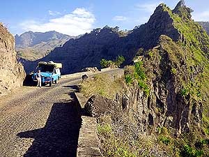 Cape Verde/Santo Anto: Crest of Delgadim (Delgadinho)