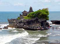 Bali: Tanah Lot Tempelanlage 20km nordwestlich von Denpasar