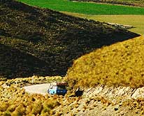 New Zealand: Danseys Pass - between Alexandra and Oamaru