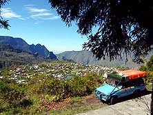 Runion: View from 'Roche Merveilleuse' to the city of Cilaos