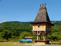 Com/Timor-Leste: Traditional Fataluku house